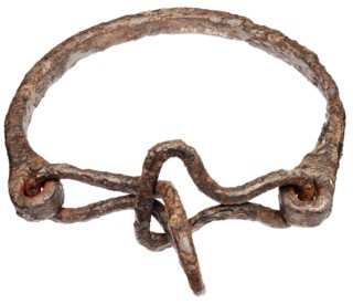 Neck restraint (late 800-900).