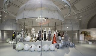 Ballgowns: British Glamour since 1950