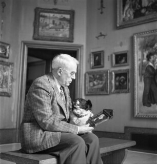 Albert Barnes with Fidèle, c.1946. Photograph by Angelo Pinto, courtesy of the Pinto family. Photograph Collection, Barnes Foundation Archives, Philadelphia.