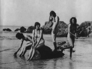 The Olivier sisters in Cornwall in 1914. From left, Margery, Brynhild, Noel, Daphne