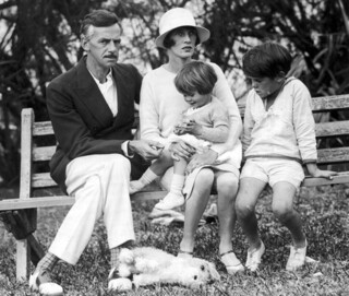 Eugene O’Neill with Agnes Boulton and their children (c. 1925).