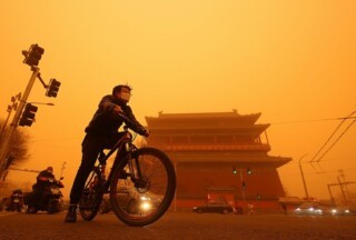 Sandstorm in Beijing, 15 March 2021. Photo © UPI/Alamy