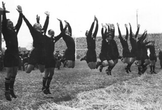 The ‘haka’, Twickenham, 1954