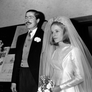 Lord Lucan and Veronica Duncan on their wedding day, 28 November 1963.