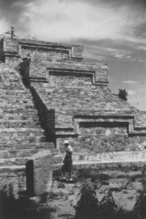 Albers in Monte Albán, Mexico (1939)