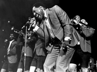 Otis Redding performing in 1967