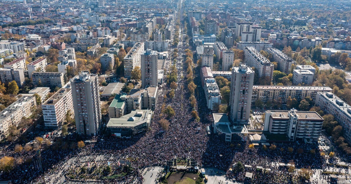 Vincent Bevins: Diary